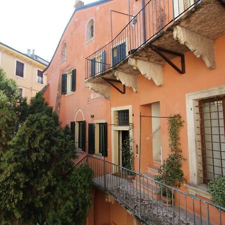 Cortiletto Lejlighed Verona Eksteriør billede